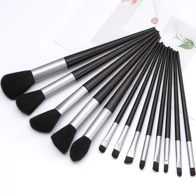 Glowup Queens  Makeup Brushes Black - No Bag Deluxe Makeup Brush Collection