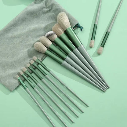 Glowup Queens  Makeup Brushes Green - With Bag Deluxe Makeup Brush Collection